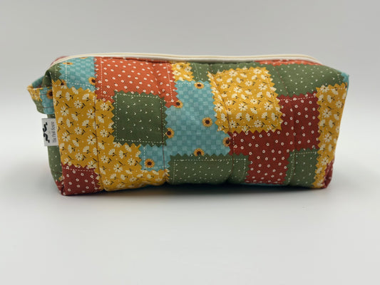 Into Fall XL Makeup Bag C