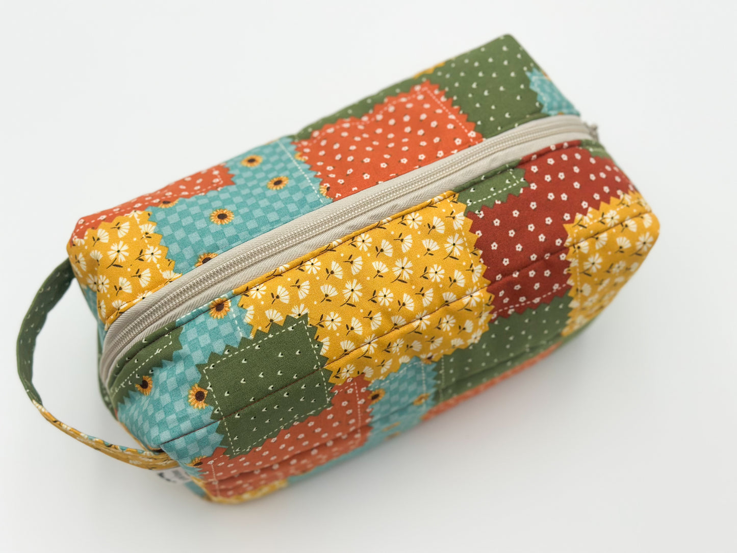Into Fall L Makeup Bag C